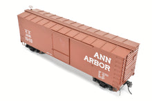Load image into Gallery viewer, O Scale Resin Rails Unlimited Ann Arbor 40' USRA Double Sheath Boxcar Custom Built and Painted