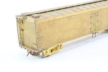 Load image into Gallery viewer, HO Brass Trains Inc. Various Roads REA - Railway Express Agency 50' Wood Express Reefer