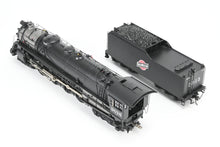 Load image into Gallery viewer, O Brass Sunset Models Third Rail C&NW - Chicago & North Western H-1 Class 4-8-4 Factory Painted No. 3015