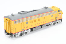 Load image into Gallery viewer, HO Athearn Genesis MILW - Milwaukee Road EMD FP7 Passenger FP No. 104-A
