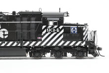 Load image into Gallery viewer, HO Brass CON OMI - Overland Models, Inc. ATSF - Santa Fe EMD SD24 As Delivered Black w/Silver Stripes Factory Painted No. 934