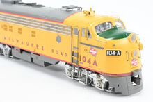 Load image into Gallery viewer, HO Athearn Genesis MILW - Milwaukee Road EMD FP7 Passenger FP No. 104-A