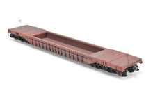 Load image into Gallery viewer, O Scale Metal Quality Craft C&O - Chesapeake & Ohio 61' Well Hole Flat Car Custom Built
