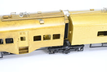 Load image into Gallery viewer, HO Brass Beaver Creek Model Co. CNS&M - North Shore Line "Electroliner" 4-Car Set