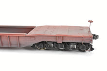 Load image into Gallery viewer, O Scale Metal Quality Craft C&O - Chesapeake & Ohio 61' Well Hole Flat Car Custom Built