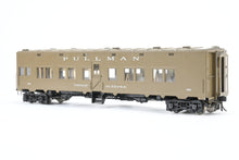 Load image into Gallery viewer, O Brass PSC - Precision Scale Co. Various Roads Pullman - Standard WWII Troop Sleeper Factory Painted No. 7025