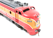 Load image into Gallery viewer, HO Brass PFM - Tenshodo SP - Southern Pacific EMD F9 A/B Pair CP