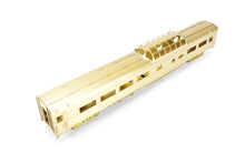 Load image into Gallery viewer, HO Brass Oriental Limited NP - Northern Pacific North Coast Limited Dome Coach #550