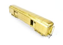Load image into Gallery viewer, HO Brass PSC - Precision Scale Co. NYC - New York Central Heavyweight 60 Foot Double Door Baggage Car