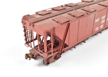 Load image into Gallery viewer, HO Brass OMI - Overland Models, Inc. PRR - Pennsylvania Railroad Covered Hopper Class H32 5-Bay C/P