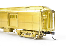 Load image into Gallery viewer, HO Brass PSC - Precision Scale Co. NYC - New York Central Heavyweight 60 Foot Double Door Baggage Car