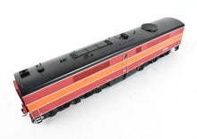 Load image into Gallery viewer, HO Brass UTI - Union Terminal Imports SP - Southern Pacific Alco PB-2 Daylight Scheme FP #5922 WRONG BOX
