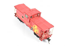 Load image into Gallery viewer, HO Brass OMI - Overland Models, Inc. AT&SF - Santa Fe Wide-Vision Ce-6 and Ce-8 Caboose CP No. 999730