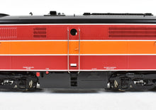 Load image into Gallery viewer, HO Brass UTI - Union Terminal Imports SP - Southern Pacific Alco PB-2 Daylight Scheme FP #5922 WRONG BOX