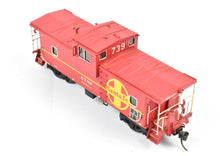 Load image into Gallery viewer, HO Brass OMI - Overland Models, Inc. AT&SF - Santa Fe Wide-Vision Ce-6 and Ce-8 Caboose CP No. 999730