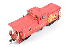 Load image into Gallery viewer, HO Brass OMI - Overland Models, Inc. AT&SF - Santa Fe Wide-Vision Ce-6 and Ce-8 Caboose CP No. 999730