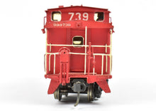 Load image into Gallery viewer, HO Brass OMI - Overland Models, Inc. AT&SF - Santa Fe Wide-Vision Ce-6 and Ce-8 Caboose CP No. 999730