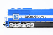 Load image into Gallery viewer, HO Brass CON OMI - Overland Models Inc. Various Roads EMD Demo SD60 Factory Painted Oakway Leasing No. 9000