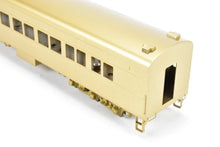 Load image into Gallery viewer, HO Brass Oriental Limited GN - Great Northern Heavyweight Streamstyled Deluxe Coach Nos. 944-949