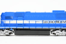 Load image into Gallery viewer, HO Brass CON OMI - Overland Models Inc. Various Roads EMD Demo SD60 Factory Painted Oakway Leasing No. 9000