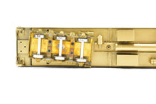 Load image into Gallery viewer, HO Brass Oriental Limited GN - Great Northern Heavyweight Streamstyled Deluxe Coach Nos. 944-949