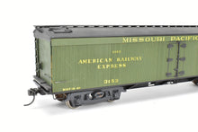 Load image into Gallery viewer, O Scale Metal/Wood Mainline Models MP - Missouri Pacific 52' Express Reefer C/P and Built