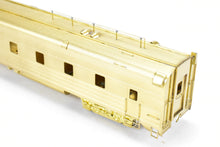 Load image into Gallery viewer, HO Brass Oriental Limited NP - Northern Pacific North Coast Limited Budd Diner 459-463