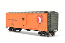 Load image into Gallery viewer, O Scale Metal Unknown Manufacturer GN - Great Northern 40' Plywood Boxcar C/P and Built