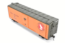 Load image into Gallery viewer, O Scale Metal Unknown Manufacturer GN - Great Northern 40' Plywood Boxcar C/P and Built