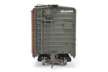Load image into Gallery viewer, O Scale Metal Unknown Manufacturer GN - Great Northern 40' Plywood Boxcar C/P and Built