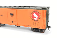 Load image into Gallery viewer, O Scale Metal Unknown Manufacturer GN - Great Northern 40' Plywood Boxcar C/P and Built