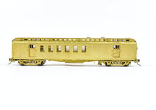 Load image into Gallery viewer, HO Brass Pecos River Brass ATSF - Santa Fe Heavyweight RPO #60-69 With Skylight
