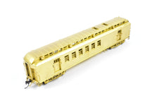 Load image into Gallery viewer, HO Brass Pecos River Brass ATSF - Santa Fe Heavyweight RPO #60-69 With Skylight