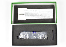 Load image into Gallery viewer, HO Brass OMI - Overland Models, Inc. D&H - Delaware and Hudson BLW RF-16 Shark Nose A-unit CP in NYC/D&H Patch No. 1206