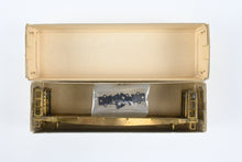 Load image into Gallery viewer, HO Brass U.S. Hobbies Various Roads Bulkhead Beveled Floor Pulpwood Flatcar NO TRUCKS