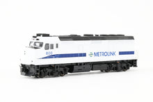 Load image into Gallery viewer, N Kato 176-9005 Metrolink EMD F40PH No. 800
