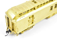 Load image into Gallery viewer, HO Brass Pecos River Brass ATSF - Santa Fe Heavyweight RPO #60-69 With Skylight