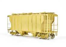 Load image into Gallery viewer, HO Brass NPP - Nickel Plate Products B&O - Baltimore & Ohio 100-Ton Covered Hopper