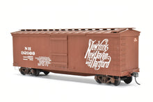 Load image into Gallery viewer, O Scale Metal/Wood Mainline Models NH - New Haven 36' Wood Boxcar C/P and Built