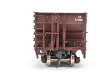 Load image into Gallery viewer, HO Brass Oriental Limited PRR - Pennsylvania Railroad H-39 Hopper C/P CR - Conrail #434908