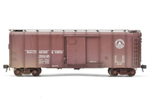 Load image into Gallery viewer, HO Brass OMI - Overland Models, Inc. B&O - Baltimore & Ohio M-53 Wagon Top Boxcar C/P Weathered REBOXX