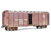 Load image into Gallery viewer, HO Brass OMI - Overland Models, Inc. B&O - Baltimore & Ohio M-53 Wagon Top Boxcar C/P Weathered REBOXX