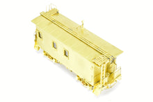 Load image into Gallery viewer, HO Brass Beaver Creek GN - Great Northern Wood Caboose X716/X719 Transfer "Collectors Edition"