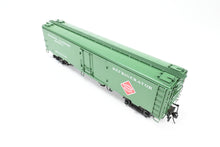 Load image into Gallery viewer, O Brass Sunset Models Third Rail REA - Railway Express Agency 54' Reefer Factory Painted No. 6155