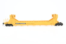 Load image into Gallery viewer, O Scale Atlas "O" Various Roads TTX - Trailer Train Gunderson Stack Car 5-Unit Set FP No. 63252