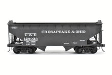 Load image into Gallery viewer, O Scale Brass US Hobbies C&O - Chesapeake & Ohio USRA 2 Bay Hopper, Custom Painted No. 125033 NO ORIGINAL BOX