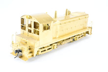 Load image into Gallery viewer, O Brass Oriental Limited Various Roads EMD NW-2 1000HP PH IV Switcher