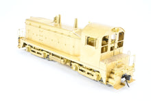 Load image into Gallery viewer, O Brass Oriental Limited Various Roads EMD NW-2 1000HP PH IV Switcher