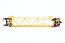 Load image into Gallery viewer, O Scale Atlas "O" Various Roads TTX - Trailer Train Gunderson Stack Car 5-Unit Set FP No. 63252