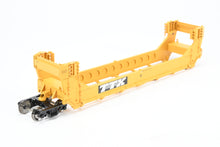 Load image into Gallery viewer, O Scale Atlas "O" Various Roads TTX - Trailer Train Gunderson Stack Car 5-Unit Set FP No. 63252